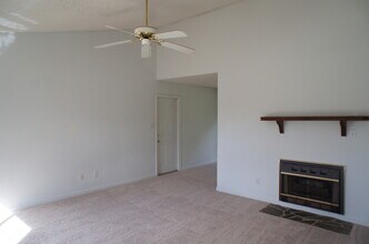 108 Horse Shoe Bend in Jacksonville, NC - Building Photo - Building Photo