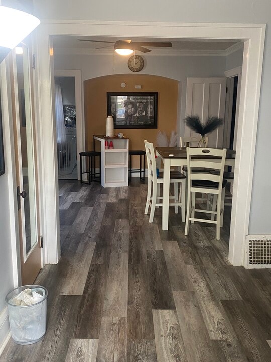 14111 Jenne Ave, Unit For rent lower unit in Cleveland, OH - Building Photo
