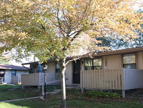 Newberry Apartments in Lansing, MI - Building Photo - Building Photo