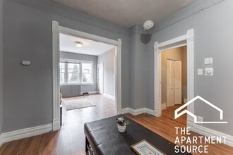 1705 N Talman Ave, Unit 1 in Chicago, IL - Building Photo - Building Photo