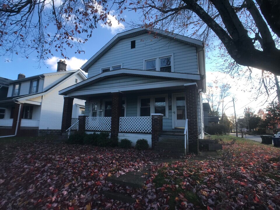 255 Southwood Ave in Columbus, OH - Building Photo