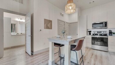 18210 Park Row Blvd in Houston, TX - Building Photo - Building Photo