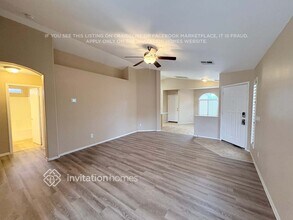 6551 E Auburn St in Mesa, AZ - Foto de edificio - Building Photo