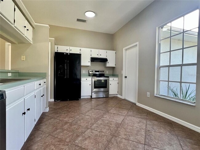 1299 E Ohio Ave in DeLand, FL - Building Photo - Building Photo