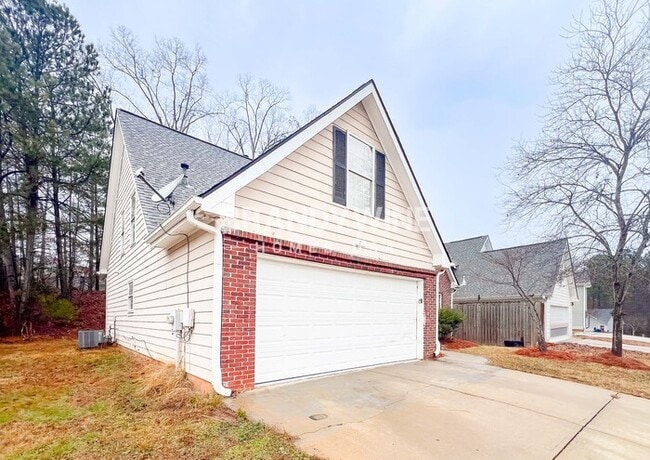 305 Shadetree Ln, Unit 1 in Lawrenceville, GA - Building Photo - Building Photo