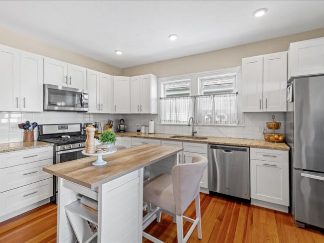 property at 20 Walnut St