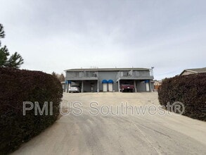 9560 E Lakeshore Dr in Prescott Valley, AZ - Building Photo - Building Photo