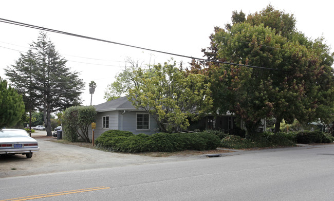 Pastel Court in Santa Cruz, CA - Building Photo - Building Photo