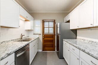 1536 Ashland Ave in Columbus, OH - Building Photo - Building Photo