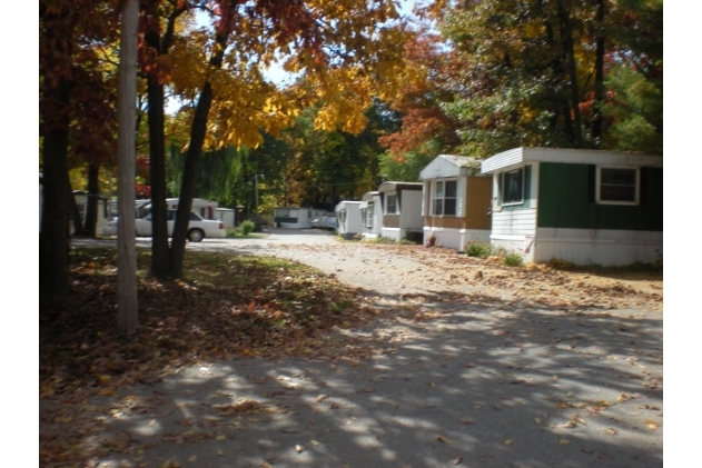 Hobart Mobile Home Park in Green Bay, WI - Foto de edificio - Building Photo