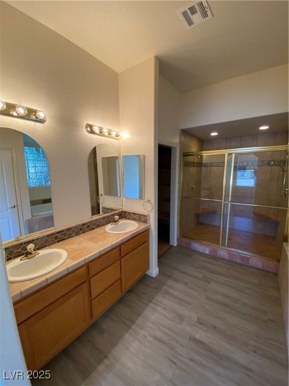 property at 381 Arapahoe St