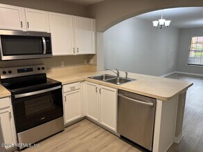 718 Ginger Mill Dr in Jacksonville, FL - Building Photo - Building Photo
