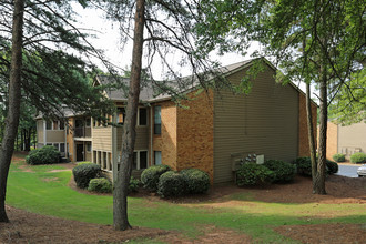 Hampton Woods in Norcross, GA - Building Photo - Building Photo