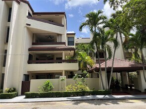 9030 SW 125th Ave in Miami, FL - Building Photo - Building Photo