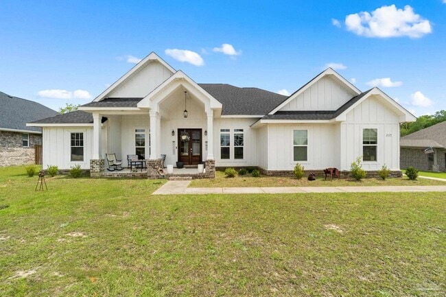 property at 2420 Okatie Ln