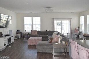 6947 Stoddert Ln in Hyattsville, MD - Building Photo