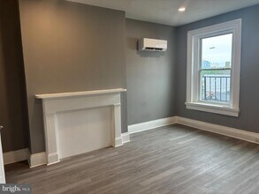 2124 Maryland Ave, Unit 7 in Baltimore, MD - Building Photo - Building Photo