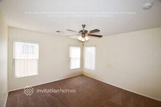 701 Jewel Tower St in Las Vegas, NV - Foto de edificio - Building Photo