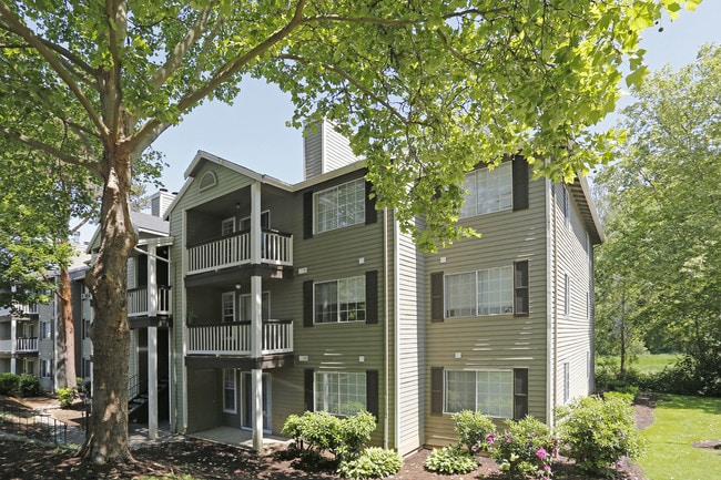 Cedar Crest Apartments