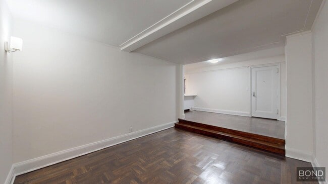property at 137 E 38th St