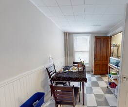 8A Forest St, Unit 2R in Cambridge, MA - Foto de edificio - Building Photo