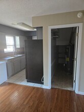 305 Waterford Ct in Johnson City, TN - Building Photo - Building Photo