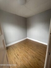 198 4th St in Troy, NY - Building Photo - Building Photo