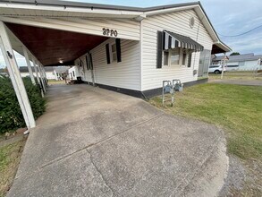 3220 Franklin Ave in Point Pleasant, WV - Building Photo - Building Photo