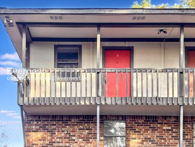 9 Meredith Ct in Little Rock, AR - Building Photo - Building Photo