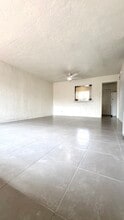 2334 N Richey Blvd in Tucson, AZ - Foto de edificio - Building Photo