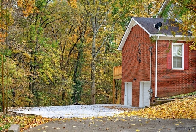 144 Choctaw Dr, Unit 226 in Hendersonville, TN - Building Photo - Building Photo