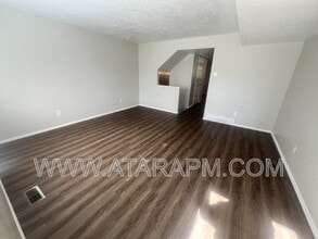 4247 S Hwy 89 in North Salt Lake, UT - Building Photo - Building Photo