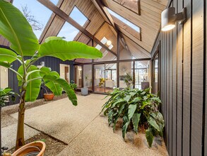 10956 SE Azar Dr in Happy Valley, OR - Building Photo - Building Photo