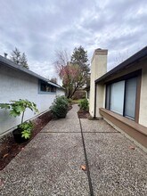 7414 Salton Sea Way in Sacramento, CA - Building Photo - Building Photo