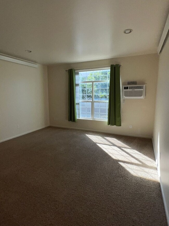 1930 Monte Vista Dr in Rapid City, SD - Building Photo - Building Photo