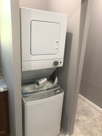 2212 Lyndhurst Ave photo'