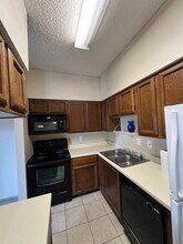 17417 Red Oak Dr in Houston, TX - Building Photo - Building Photo