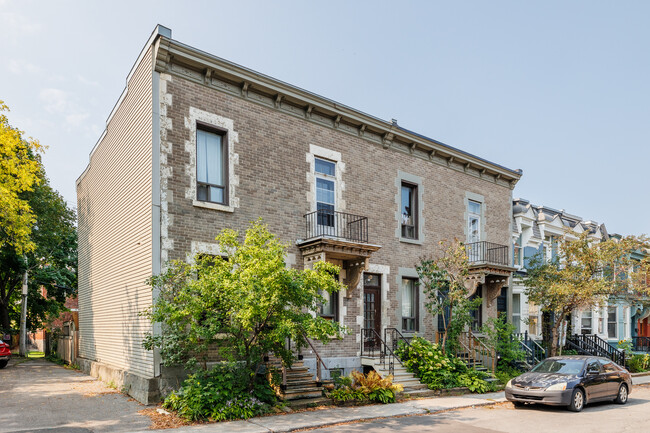 108 Lewis Av in Westmount, QC - Building Photo - Primary Photo