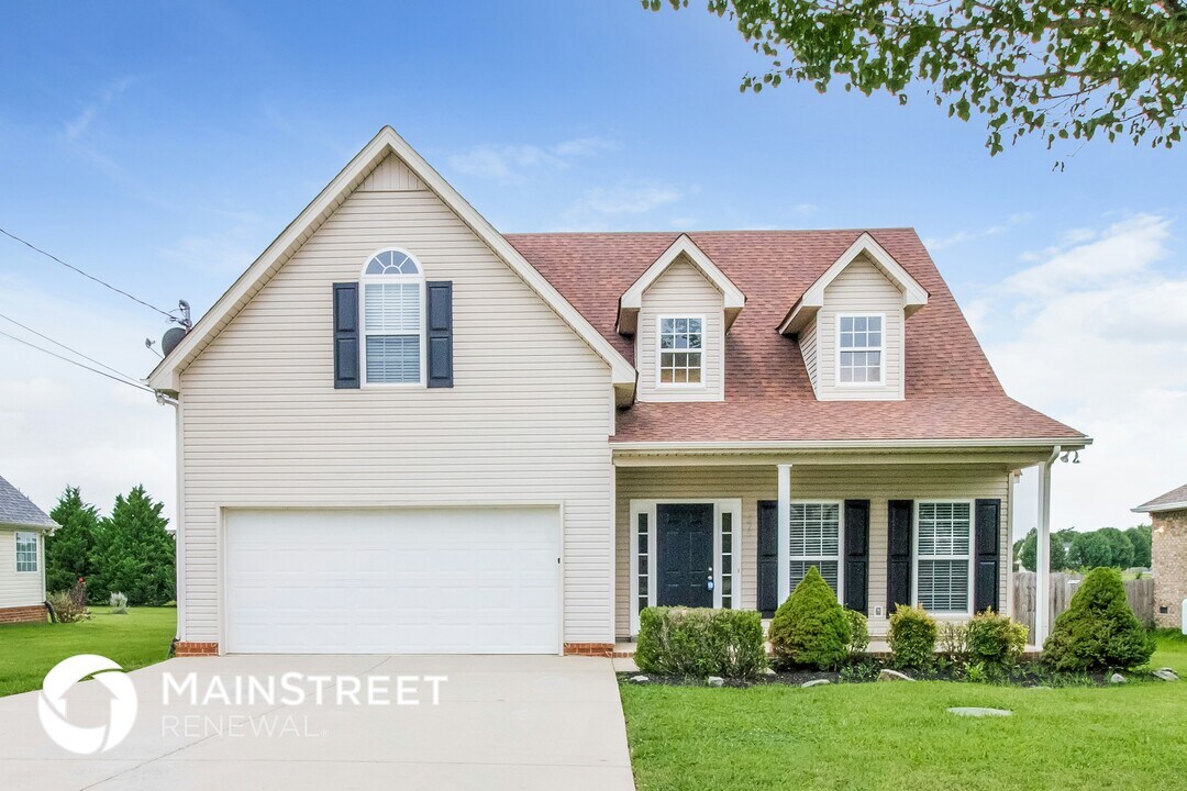 658 Fleming Farms Dr in Murfreesboro, TN - Building Photo