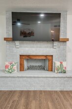 9870 E Celeste Dr in Tucson, AZ - Building Photo - Building Photo