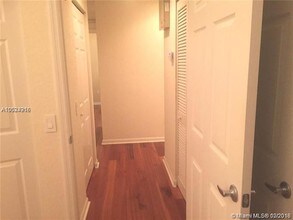 1640 Presidential Way-Unit -205 in West Palm Beach, FL - Building Photo - Building Photo