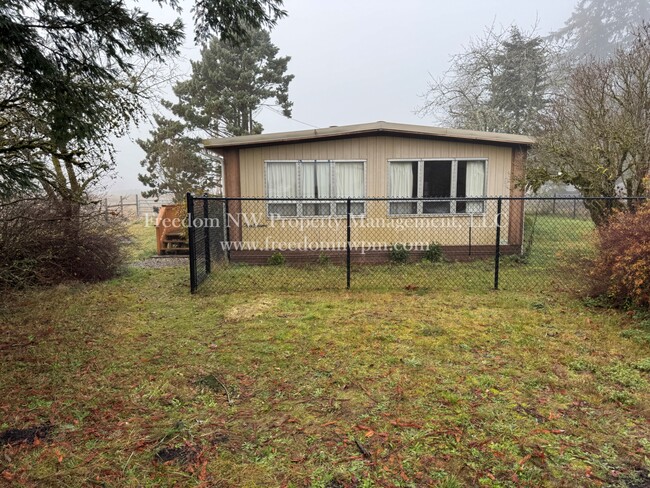 property at 4142 Skookumchuck Rd SE