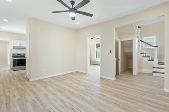 26 N Virginia Ave in Brunswick, MD - Building Photo - Building Photo