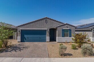 Coyote Ridge in Buckeye, AZ - Building Photo - Building Photo