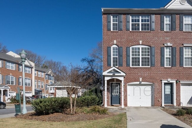 property at 3177 Mill Springs Cir NE