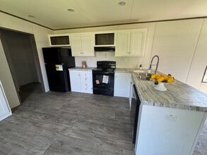 21071 Pinetex St in New Caney, TX - Building Photo - Building Photo