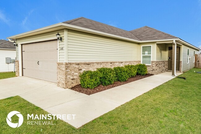 148 Jonathan Dr in Odenville, AL - Foto de edificio - Building Photo