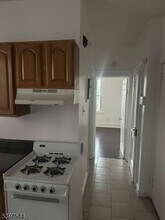 231 Alexander St in Newark, NJ - Building Photo - Building Photo