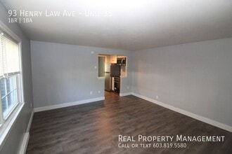 93 Henry Law Ave in Dover, NH - Building Photo - Building Photo