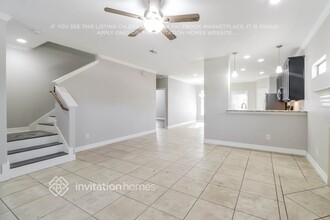 17209 Panorama Dr in Dripping Springs, TX - Building Photo - Building Photo